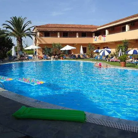 Hotel Elena *