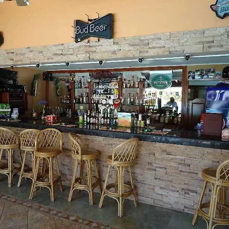 Hotel Elena *